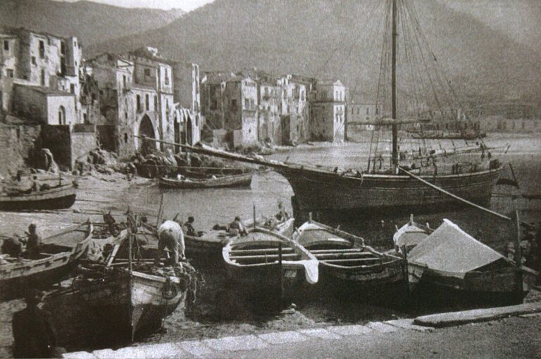 Hafen von Cefalù