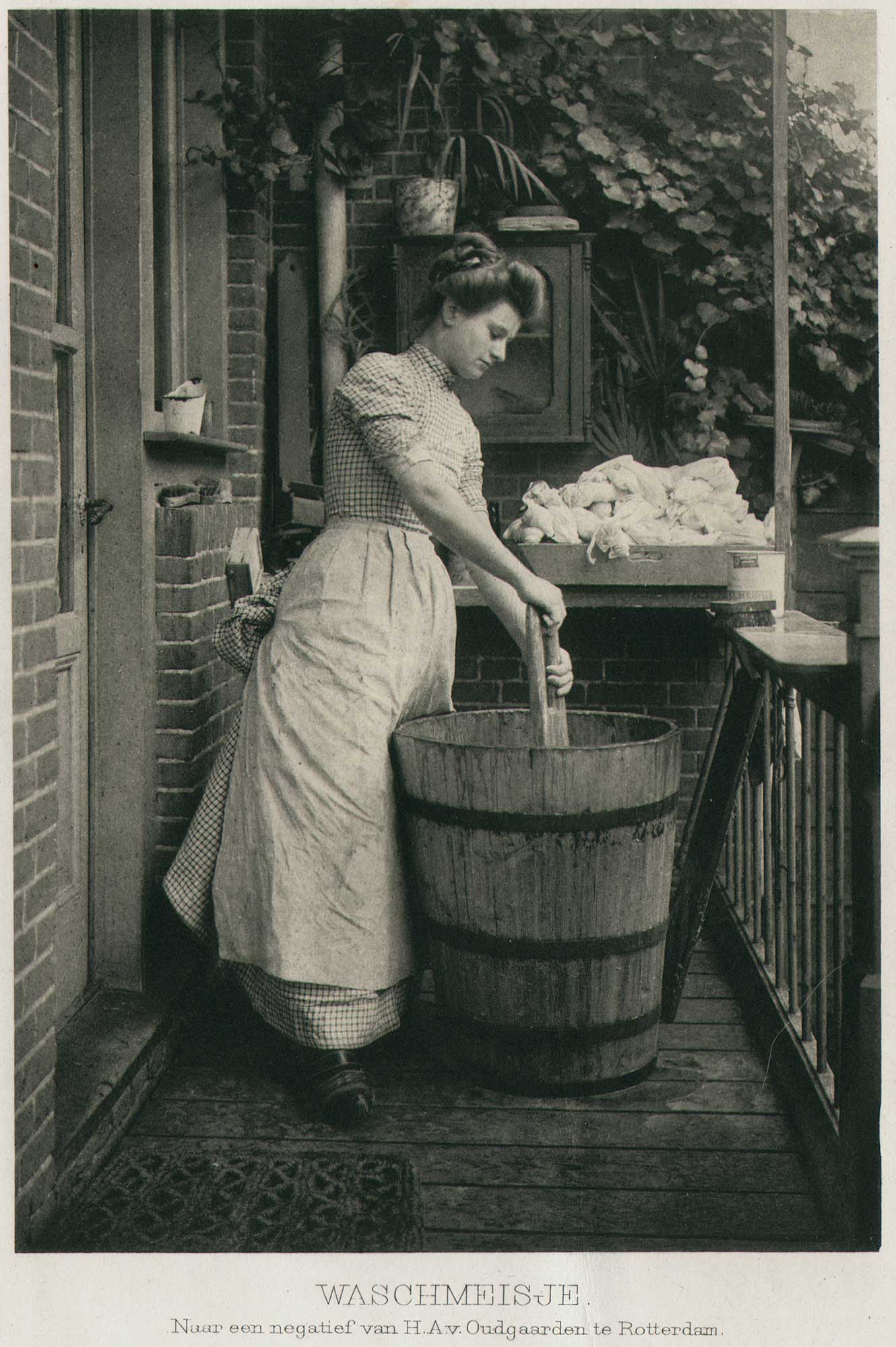 Waschmeisje | Laundry Girl