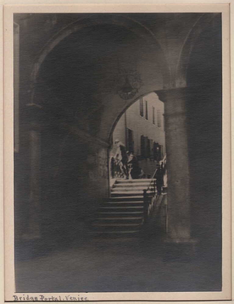 Bridge Portal, Venice