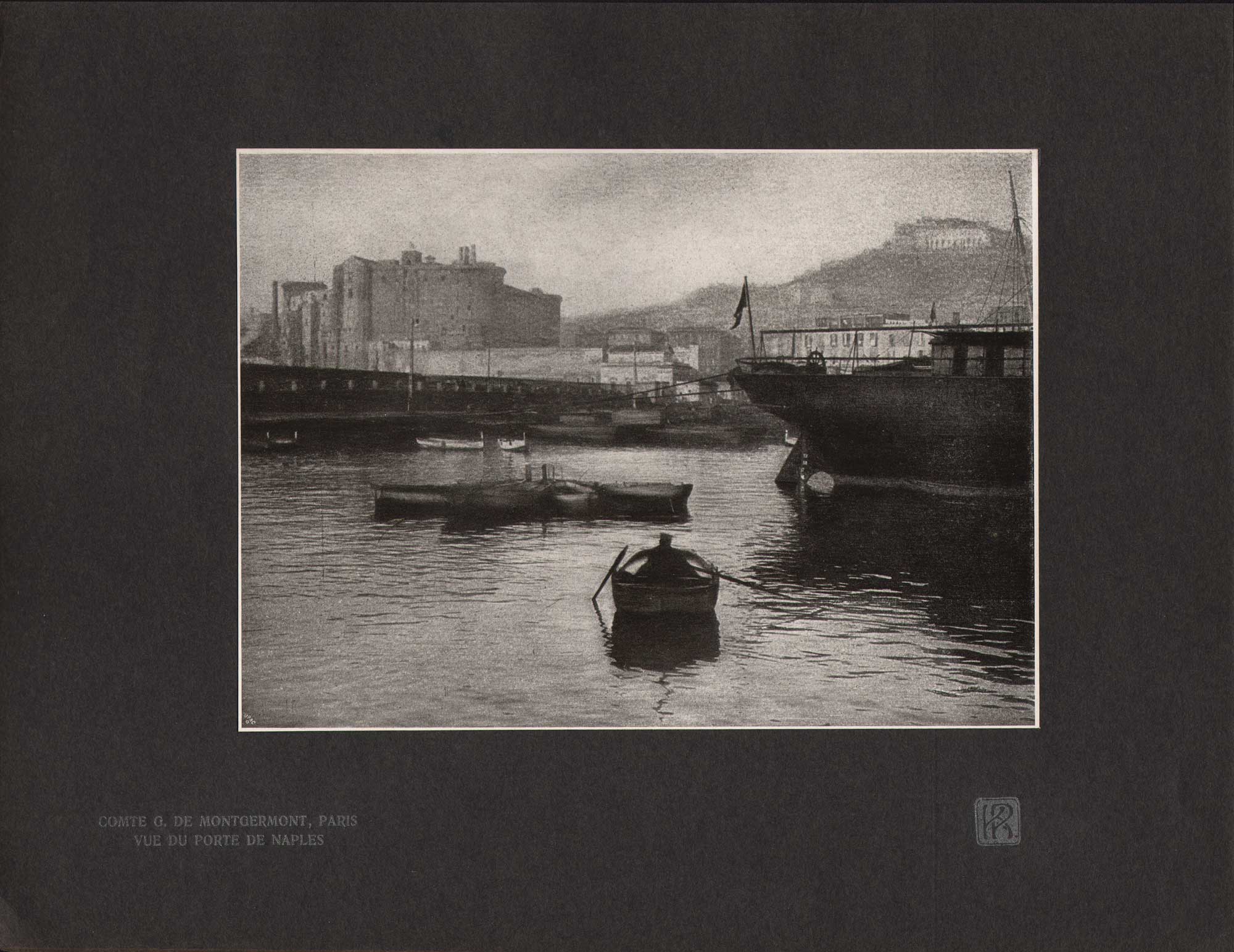 Vue de Porte de Naples | View of the Port of Naples