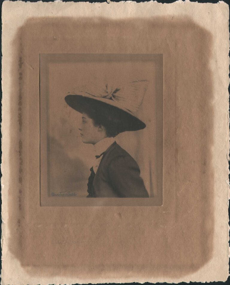 Miss Edith Beach: Reciter, Impersonator, Contralto