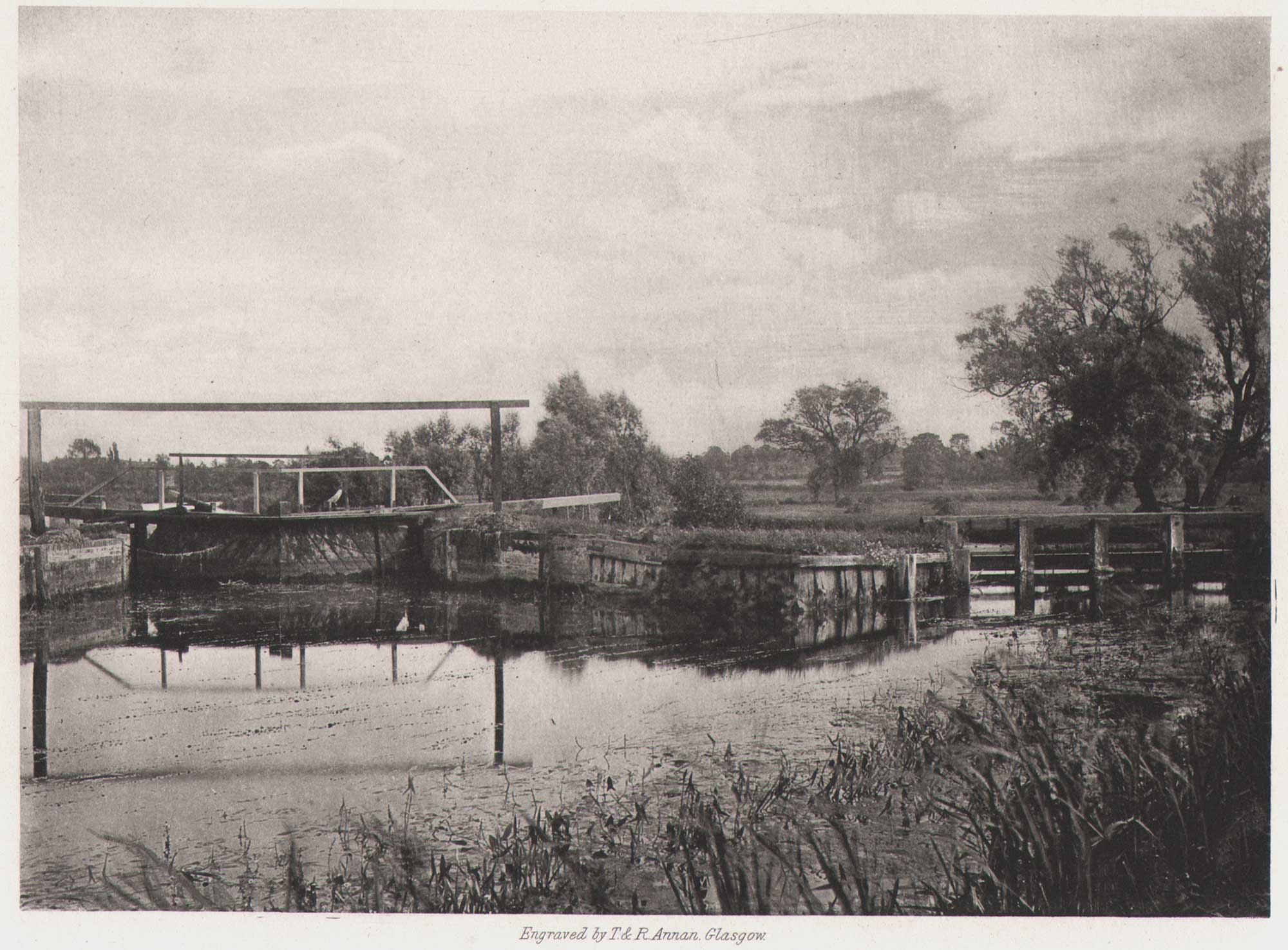 Shipmeadow Lock: River Waveney