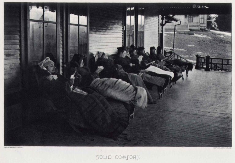 Solid Comfort | At a Winter Sanitarium