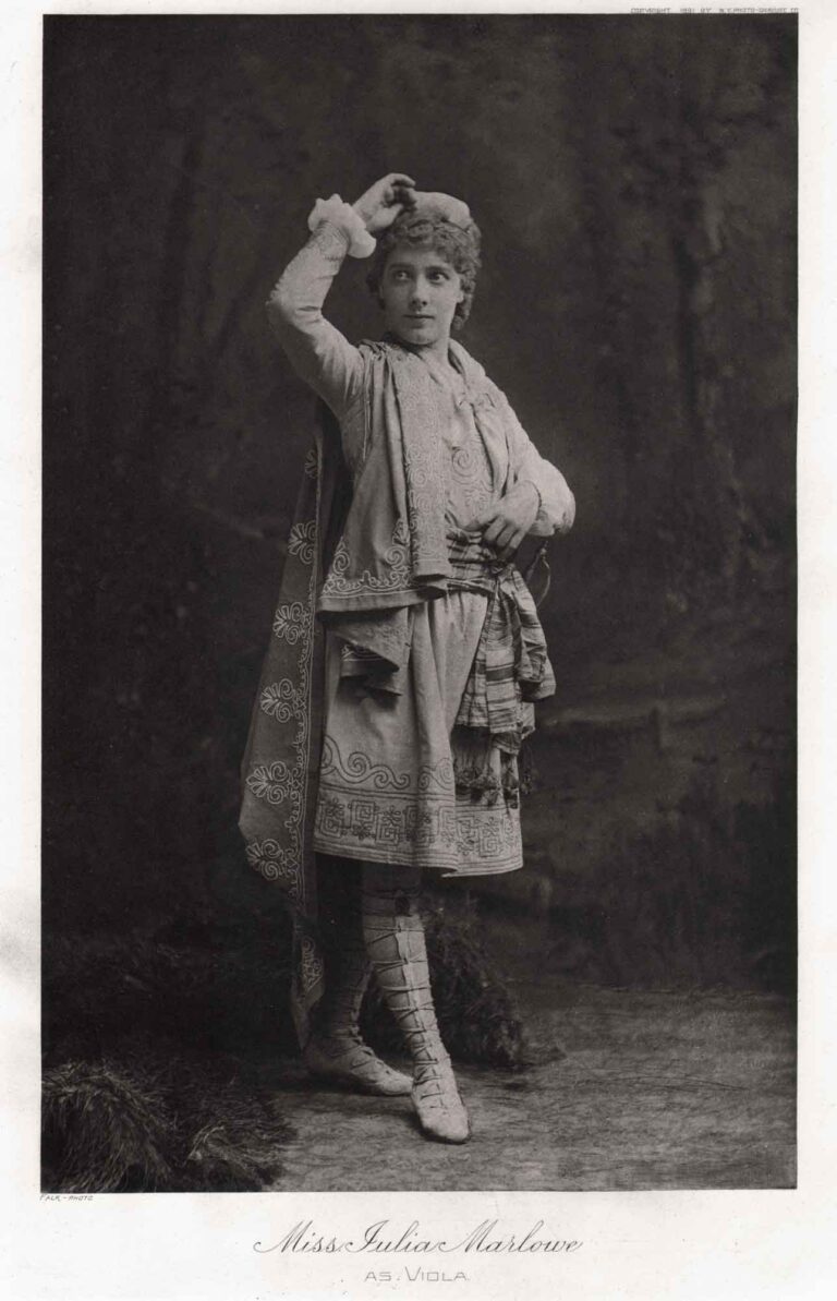 Miss Julia Marlowe as Viola in Twelfth Night